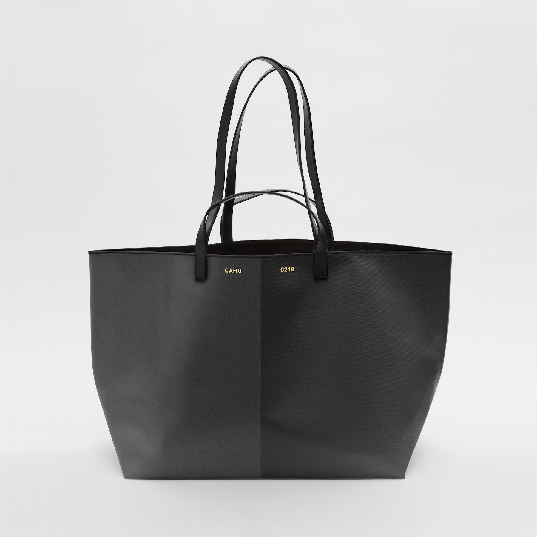 THE PRATIQUE LEATHER PVC BLACK BLACK ZIPPED