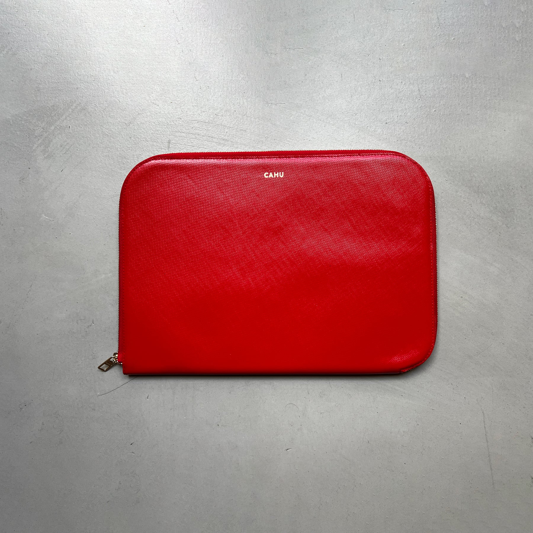 THE CLAUDE RED LAPTOP SLEEVE